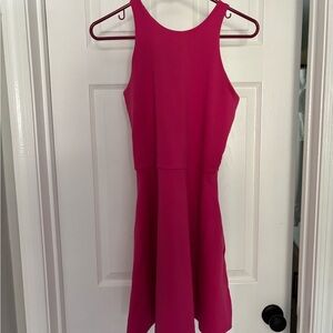Elegant Pink Sleeveless Dress